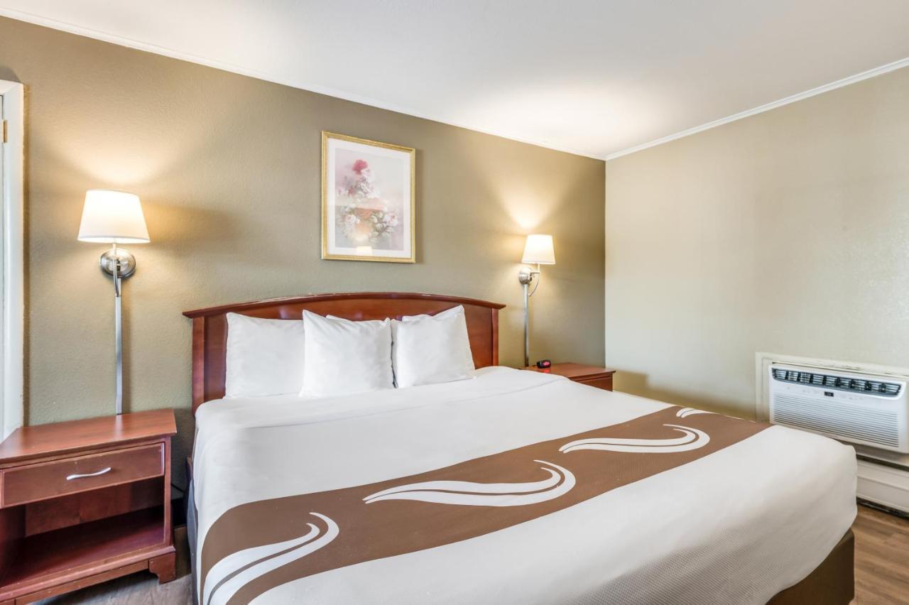 Rodeway Inn โพห์คิปซี ภายนอก รูปภาพ