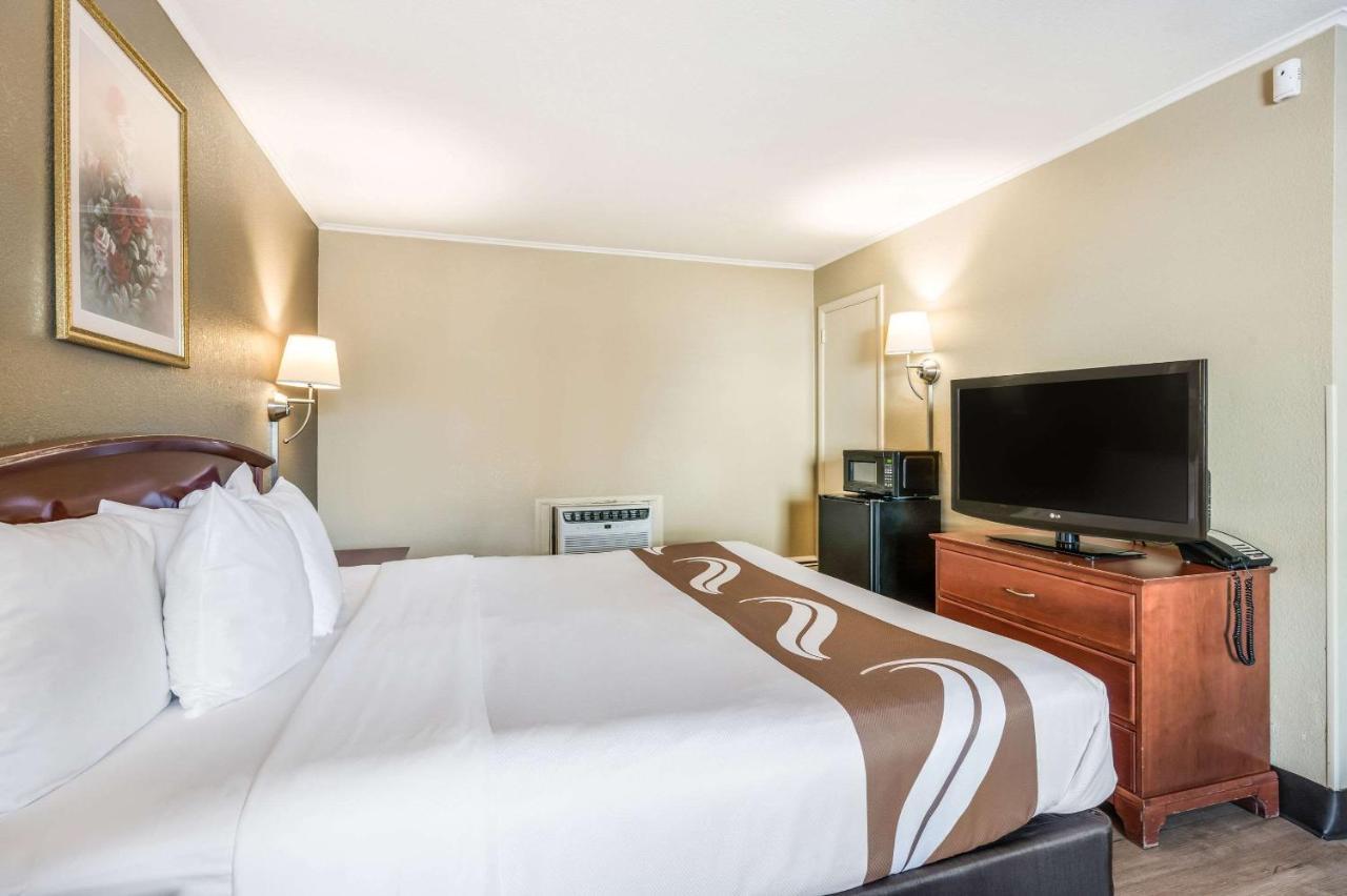 Rodeway Inn โพห์คิปซี ภายนอก รูปภาพ